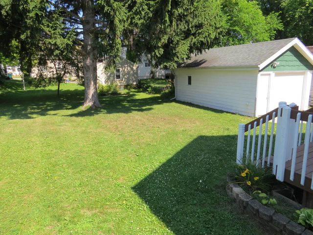 1710 Taylor LANE, West Bend, WI 53090