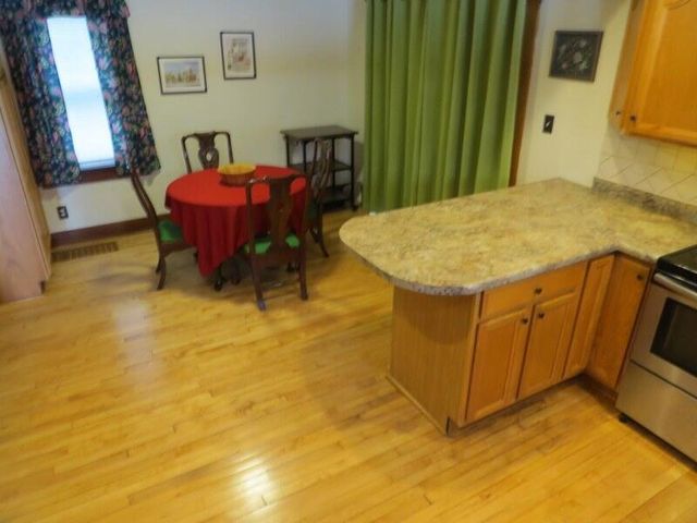 1710 Taylor LANE, West Bend, WI 53090