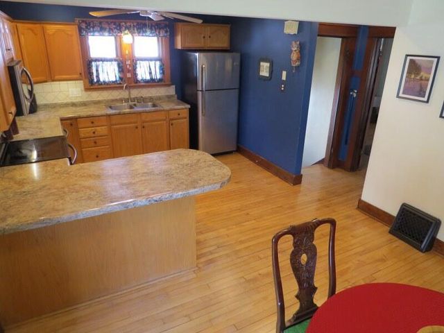 1710 Taylor LANE, West Bend, WI 53090