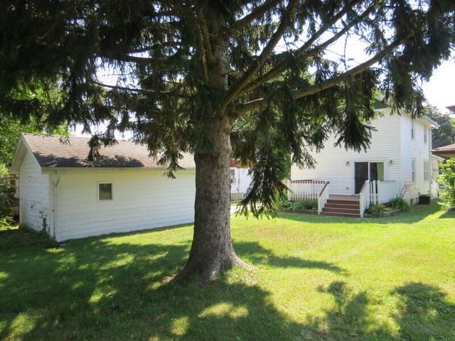 1710 Taylor LANE, West Bend, WI 53090
