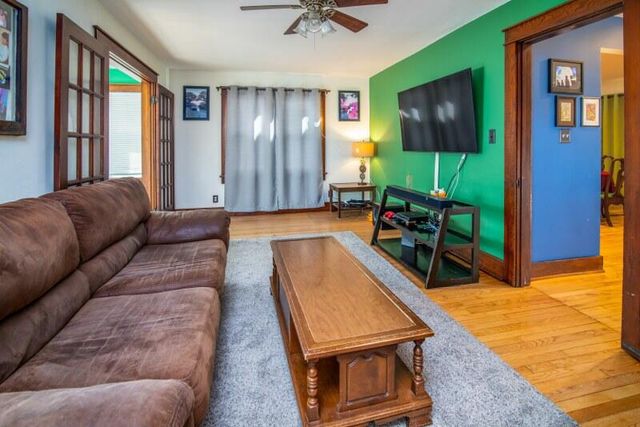 1710 Taylor LANE, West Bend, WI 53090