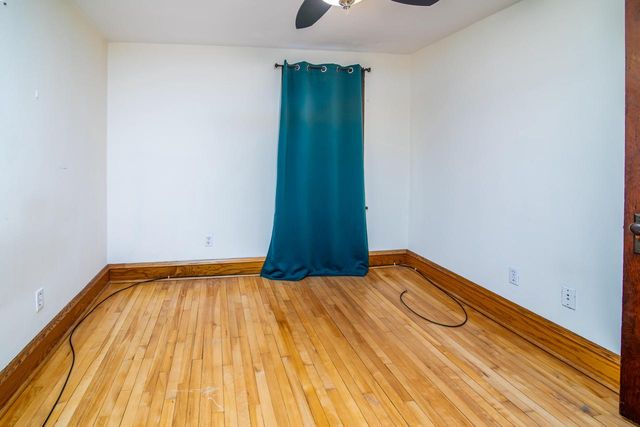 1710 Taylor LANE, West Bend, WI 53090