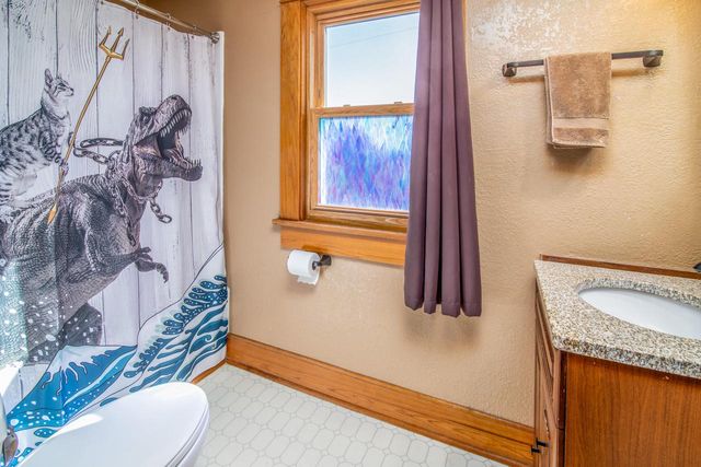 1710 Taylor LANE, West Bend, WI 53090