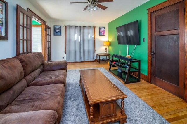 1710 Taylor LANE, West Bend, WI 53090