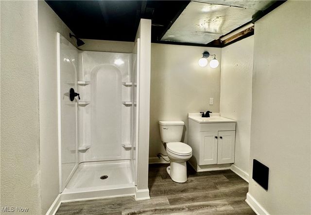 453 Briarwood Drive, Akron, OH 44320