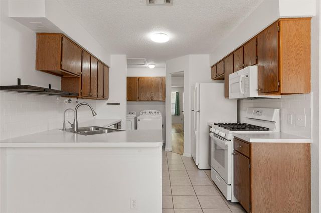 1503 W Braker LN A, Austin, TX 78758