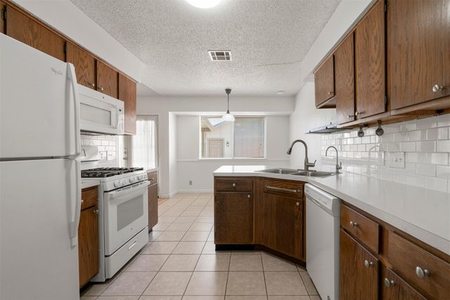 1503 W Braker LN A, Austin, TX 78758