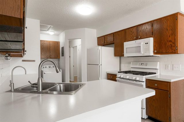 1503 W Braker LN A, Austin, TX 78758