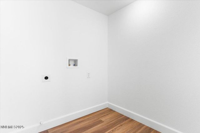 17200 Touraco Street, Reno, NV 89508