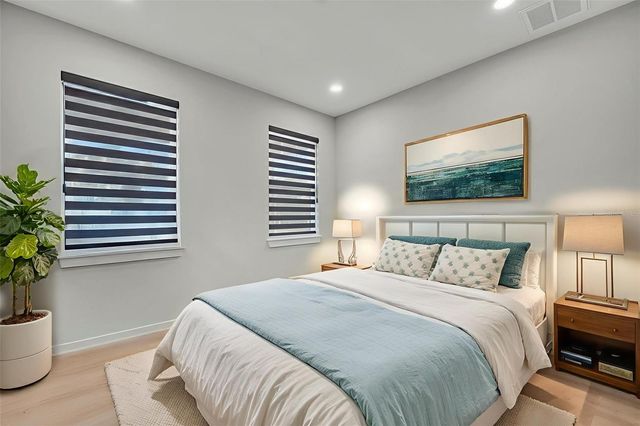 9187 WAVERLY WALK DRIVE, Orlando, FL 32817