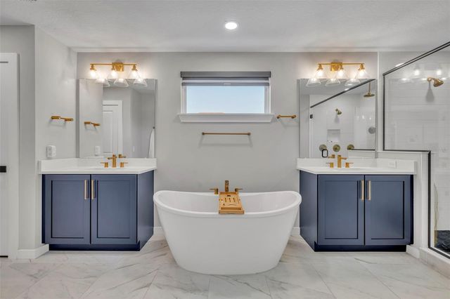 9187 WAVERLY WALK DRIVE, Orlando, FL 32817