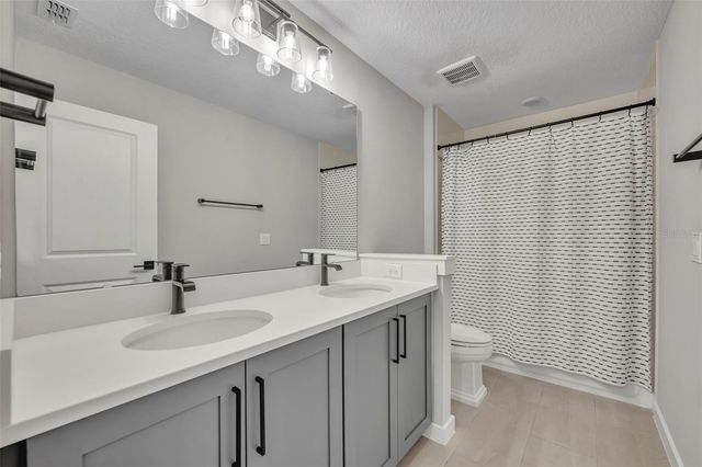 9187 WAVERLY WALK DRIVE, Orlando, FL 32817