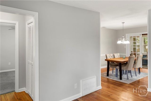 1523 E 54th Street, Savannah, GA 31404