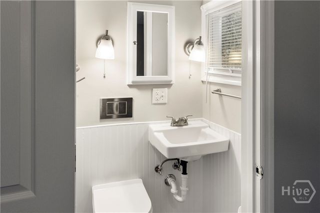 1523 E 54th Street, Savannah, GA 31404