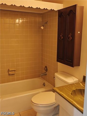 26 Temple CT, Lehigh Acres, FL 33936