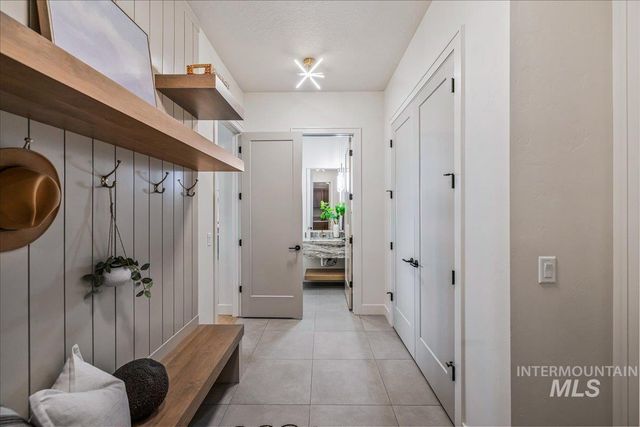 13327 Prominence Ridge Ln, Caldwell, ID 83607