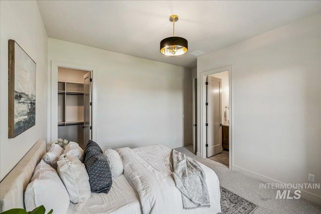 13327 Prominence Ridge Ln, Caldwell, ID 83607