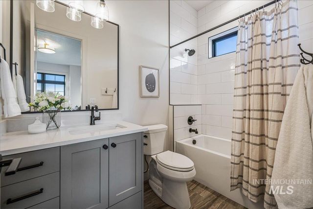 13327 Prominence Ridge Ln, Caldwell, ID 83607