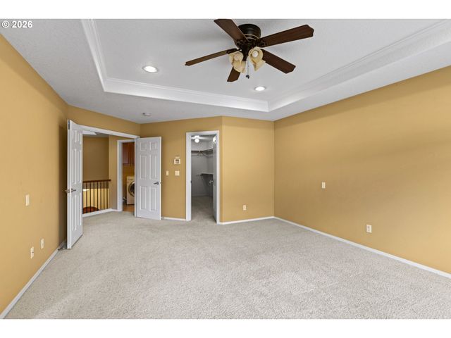 13728 Nw HENNINGER Ln, Portland, OR 97229