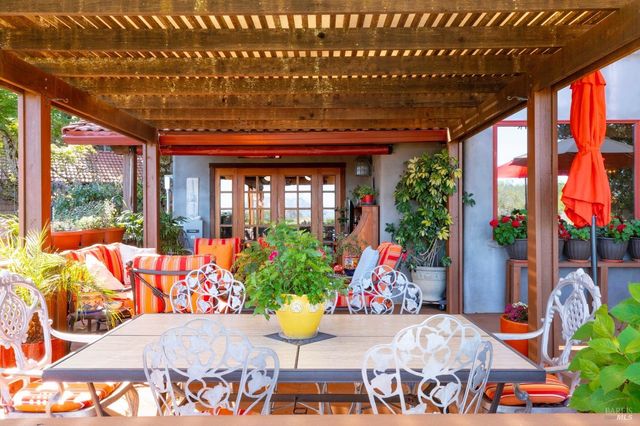 4034 Spring Mountain Rd, St. Helena, CA 94574