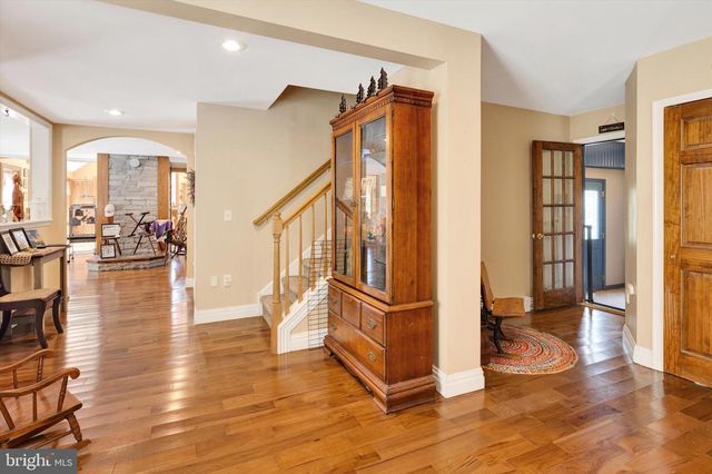 15 GIFT RD, Hamburg, PA 19526