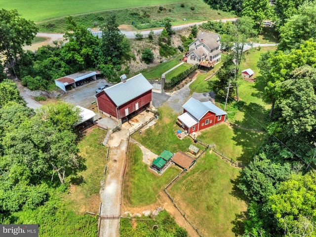 15 GIFT RD, Hamburg, PA 19526