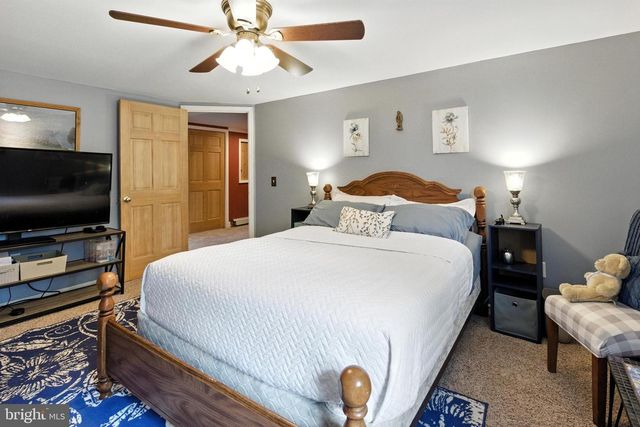 15 GIFT RD, Hamburg, PA 19526