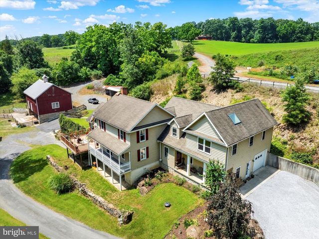 15 GIFT RD, Hamburg, PA 19526