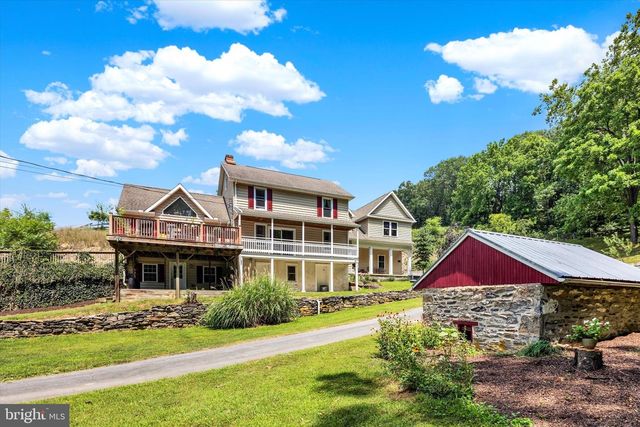 15 GIFT RD, Hamburg, PA 19526