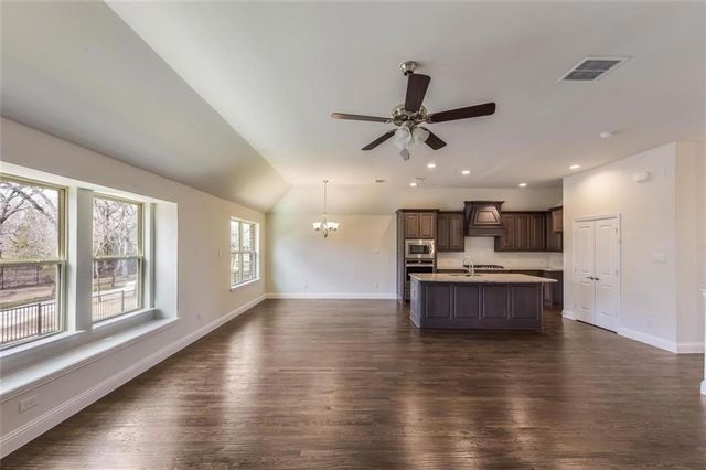 2437 Gramercy Park Drive, Flower Mound, TX 75028