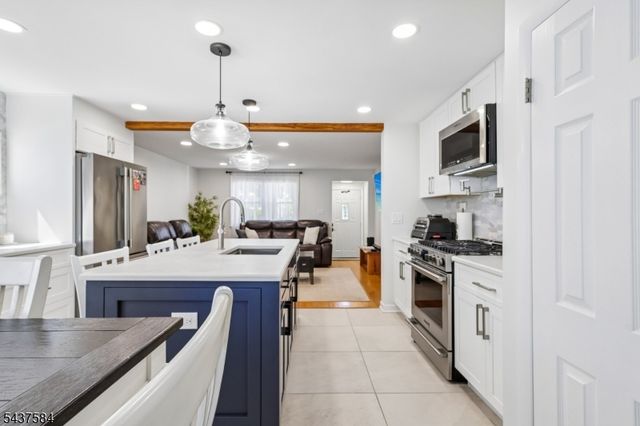 433 Fern Ave, Lyndhurst Twp., NJ 07071