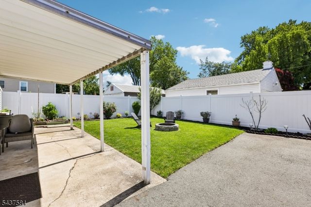 433 Fern Ave, Lyndhurst Twp., NJ 07071