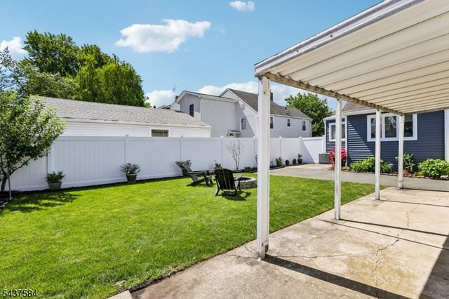 433 Fern Ave, Lyndhurst Twp., NJ 07071
