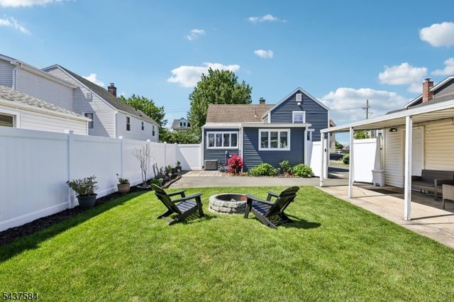 433 Fern Ave, Lyndhurst Twp., NJ 07071
