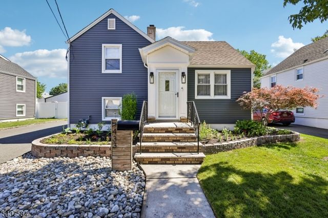 433 Fern Ave, Lyndhurst Twp., NJ 07071
