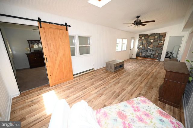 40070 BEACH DR, Mechanicsville, MD 20659