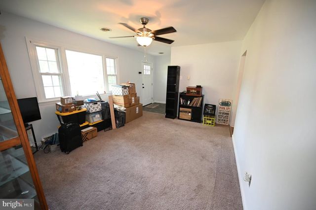 40070 BEACH DR, Mechanicsville, MD 20659