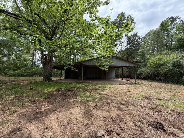 4831 Menard Chapel Road, Livingston, TX 77351