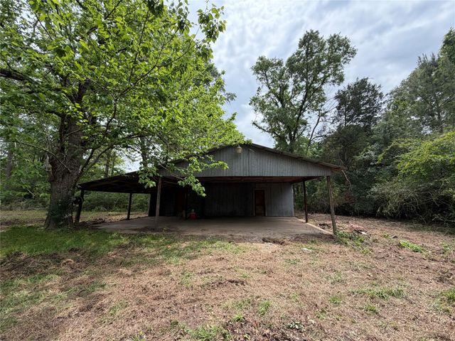 4831 Menard Chapel Road, Livingston, TX 77351
