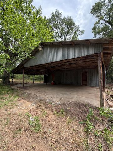 4831 Menard Chapel Road, Livingston, TX 77351
