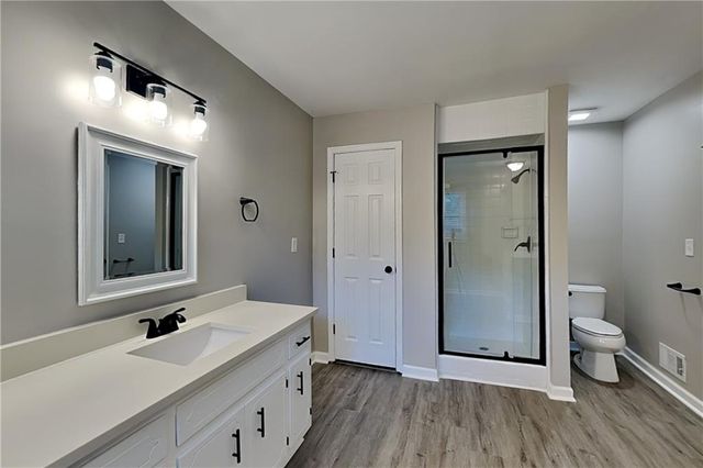 1100 Lake Drive, Roswell, GA 30075