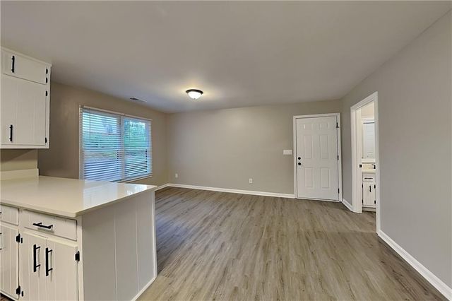 1100 Lake Drive, Roswell, GA 30075
