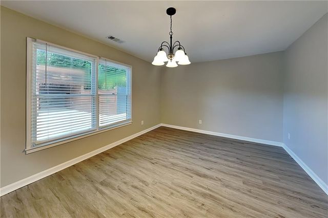 1100 Lake Drive, Roswell, GA 30075