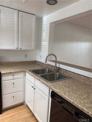 127 Abbeywood, Aliso Viejo, CA 92656