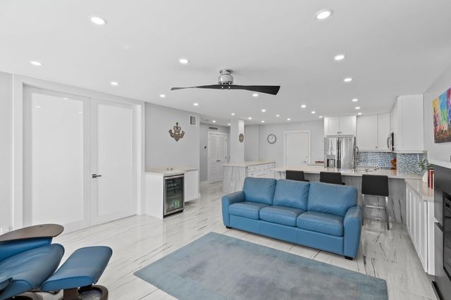 3300 NE 36th Street 217, Fort Lauderdale, FL 33308