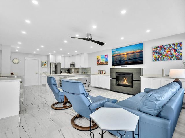 3300 NE 36th Street 217, Fort Lauderdale, FL 33308