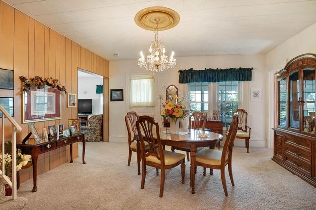 3806 W Gresham Road, Cedar Falls, IA 50613