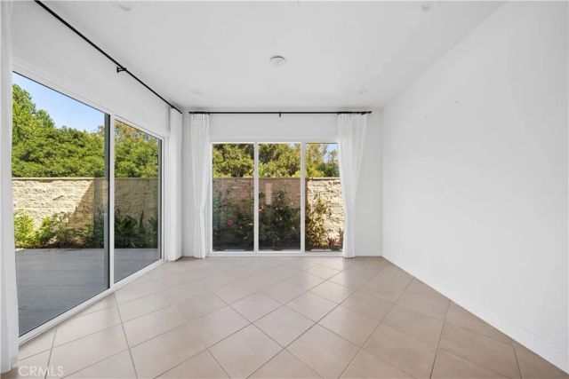 360 Riverbend, Lake Forest, CA 92630