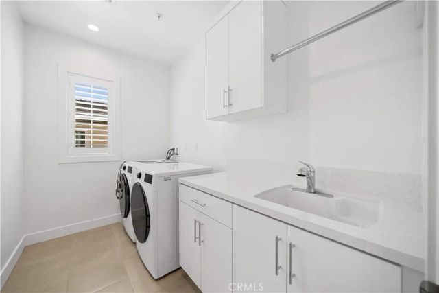 360 Riverbend, Lake Forest, CA 92630