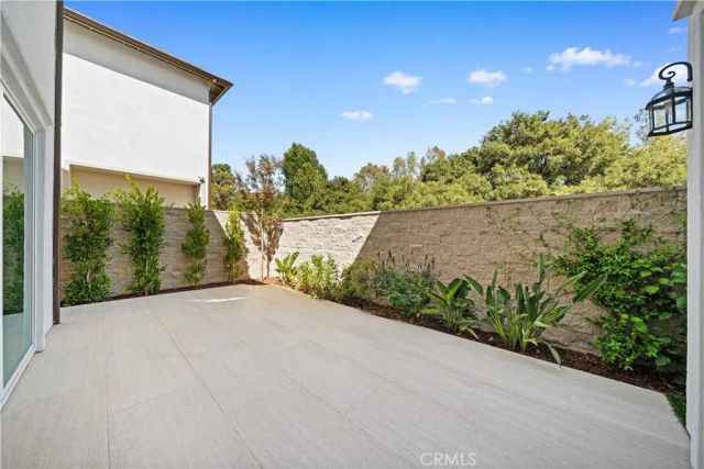 360 Riverbend, Lake Forest, CA 92630